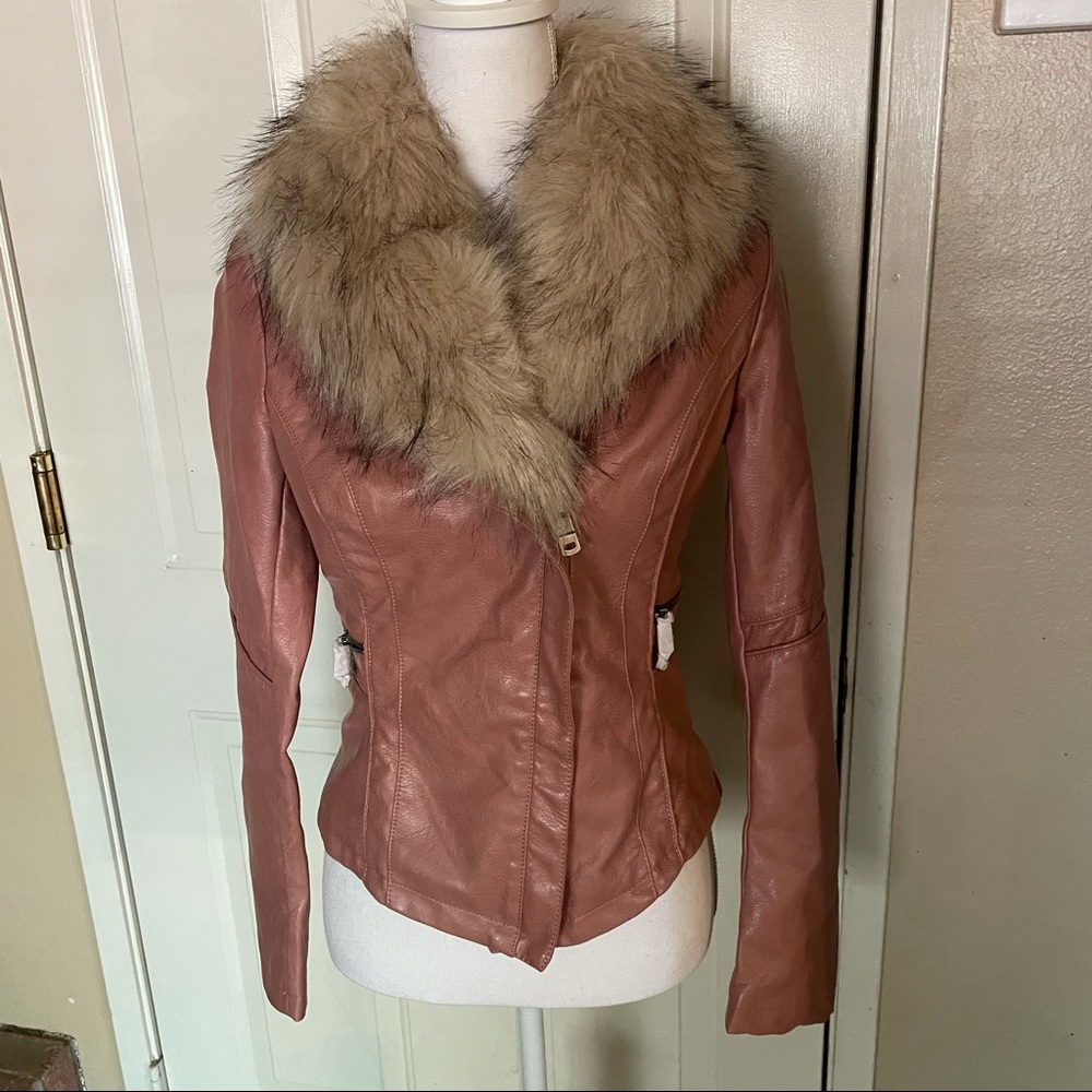 Women's Faux Fur Collar Leather Jacket - Dusty Rose